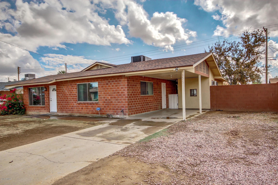 3513 W LAWRENCE Road, Phoenix, AZ 85019