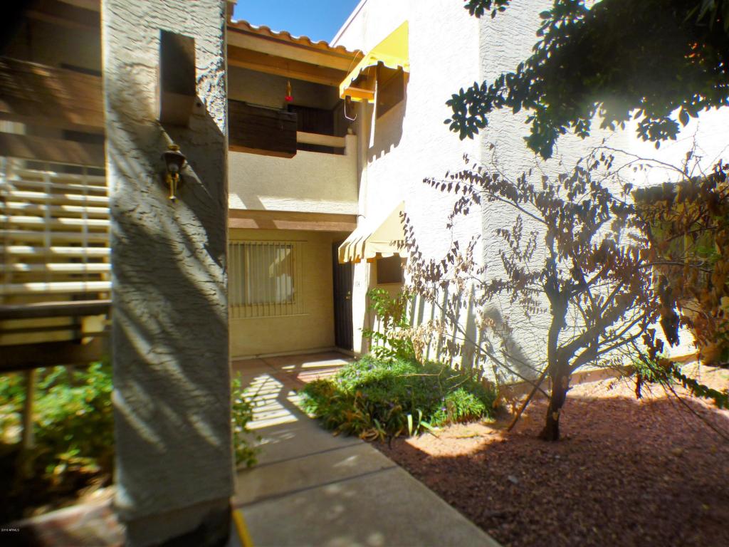 8847 N 8TH Street, Phoenix, AZ 85020