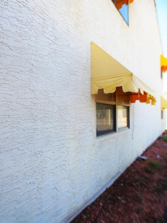8847 N 8TH Street, Phoenix, AZ 85020