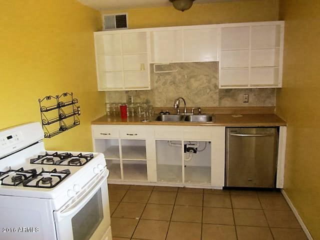 1339 E MERCER Lane, Phoenix, AZ 85020