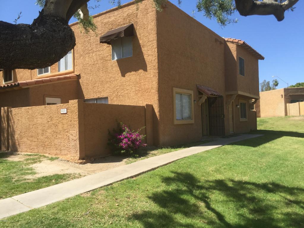 10215 N 7th Place, Phoenix, AZ 85020