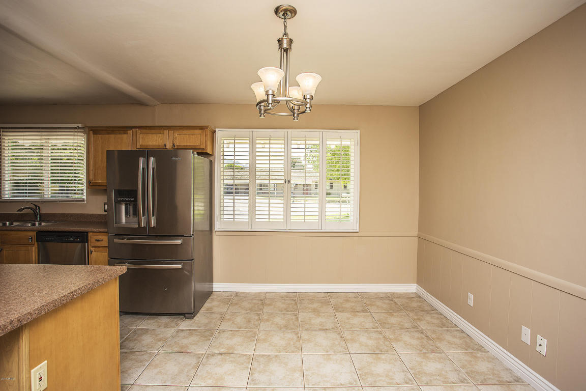 7034 N 13TH Street, Phoenix, AZ 85020
