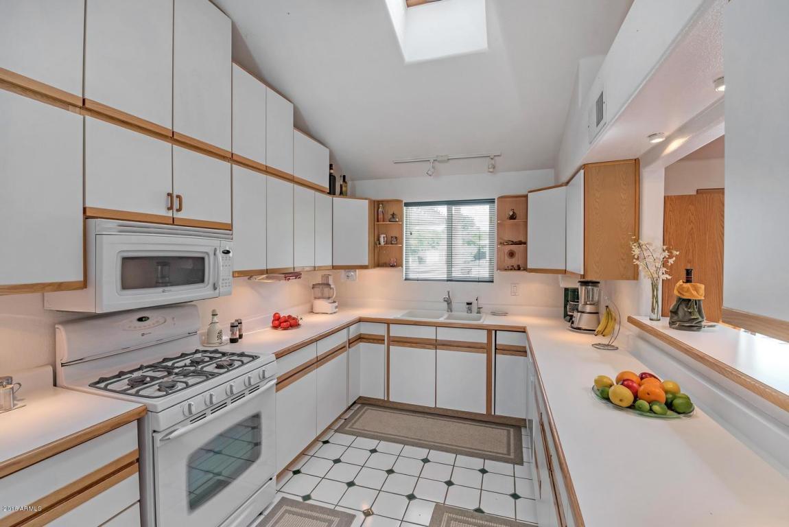 1213 E MYRTLE Avenue, Phoenix, AZ 85020