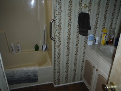 Holiday Spa10401 N. Cave Creek Rd., #256Phoenix, AZ 85020