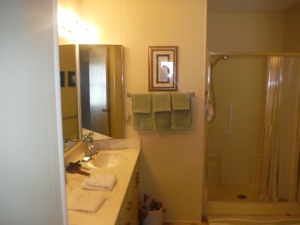 Holiday Spa10401 N. Cave Creek Rd., #285Phoenix, AZ 85020