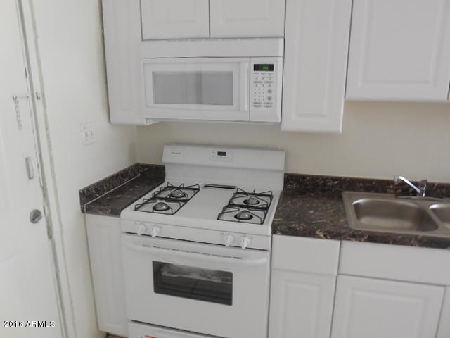 9638 N 12TH Avenue, Phoenix, AZ 85021