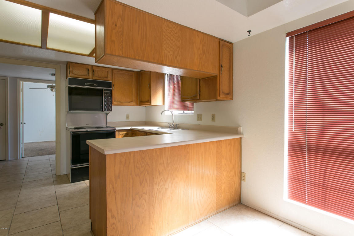 8214 N 21ST Drive, Phoenix, AZ 85021