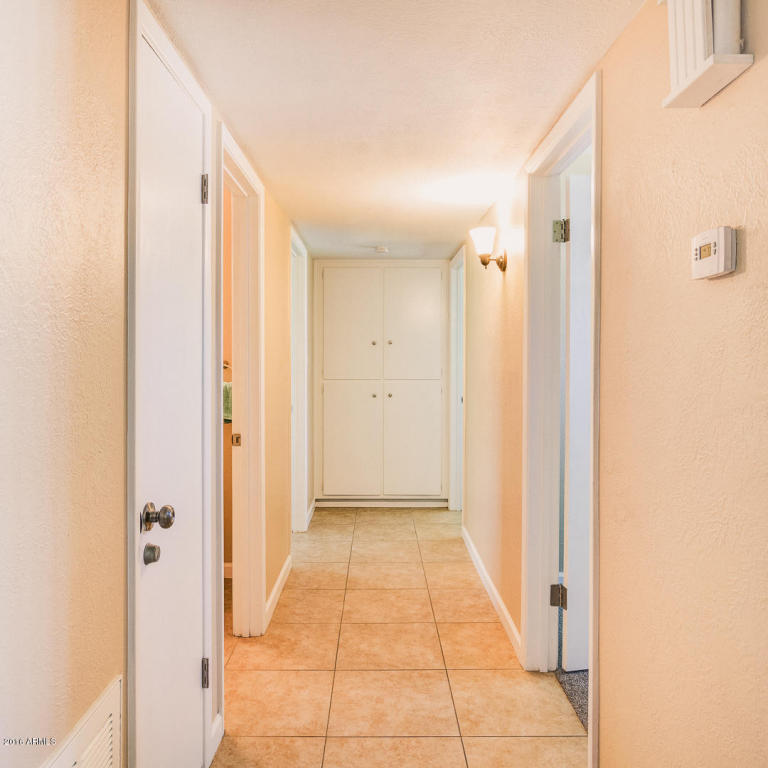 1745 W LAWRENCE Lane, Phoenix, AZ 85021
