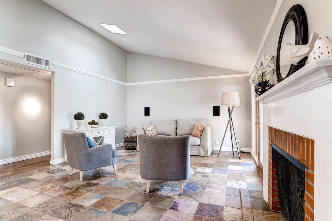 1123 W ORANGEWOOD Avenue, Phoenix, AZ 85021