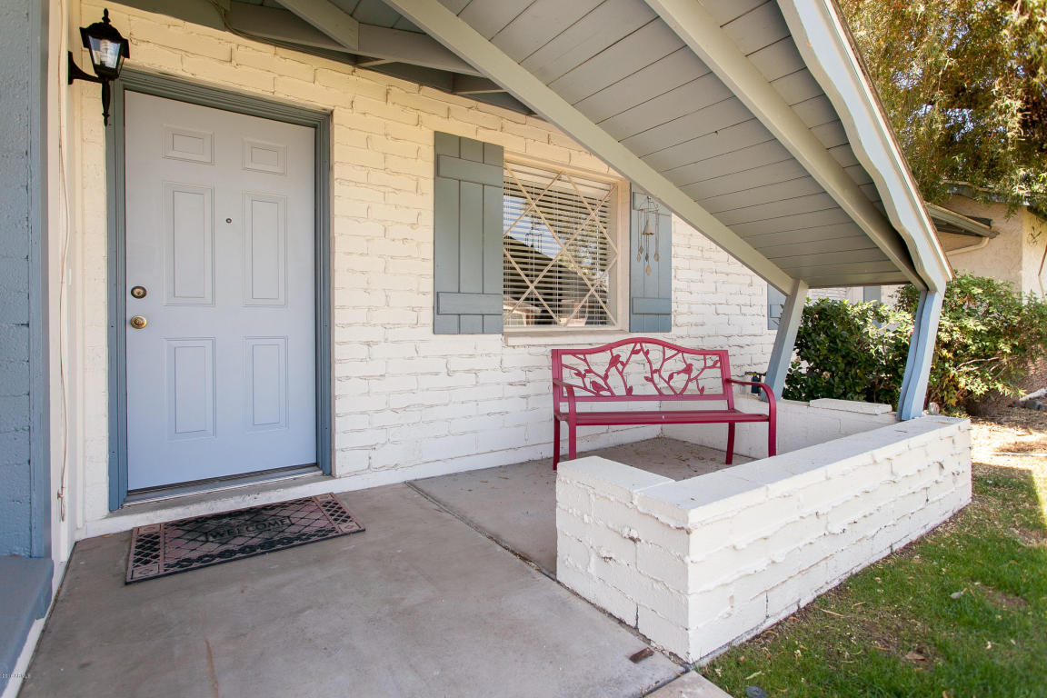 1579 W LAWRENCE Lane, Phoenix, AZ 85021