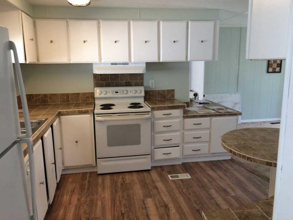 Buffalo Ridge/Melody Ridge 18216 N. 21st Place #B58Phoenix, AZ 85022