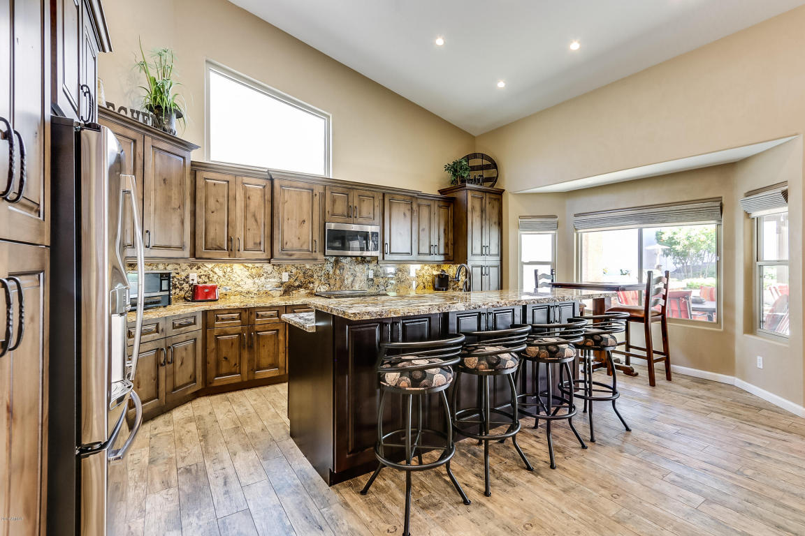 1331 E LUDLOW Drive, Phoenix, AZ 85022