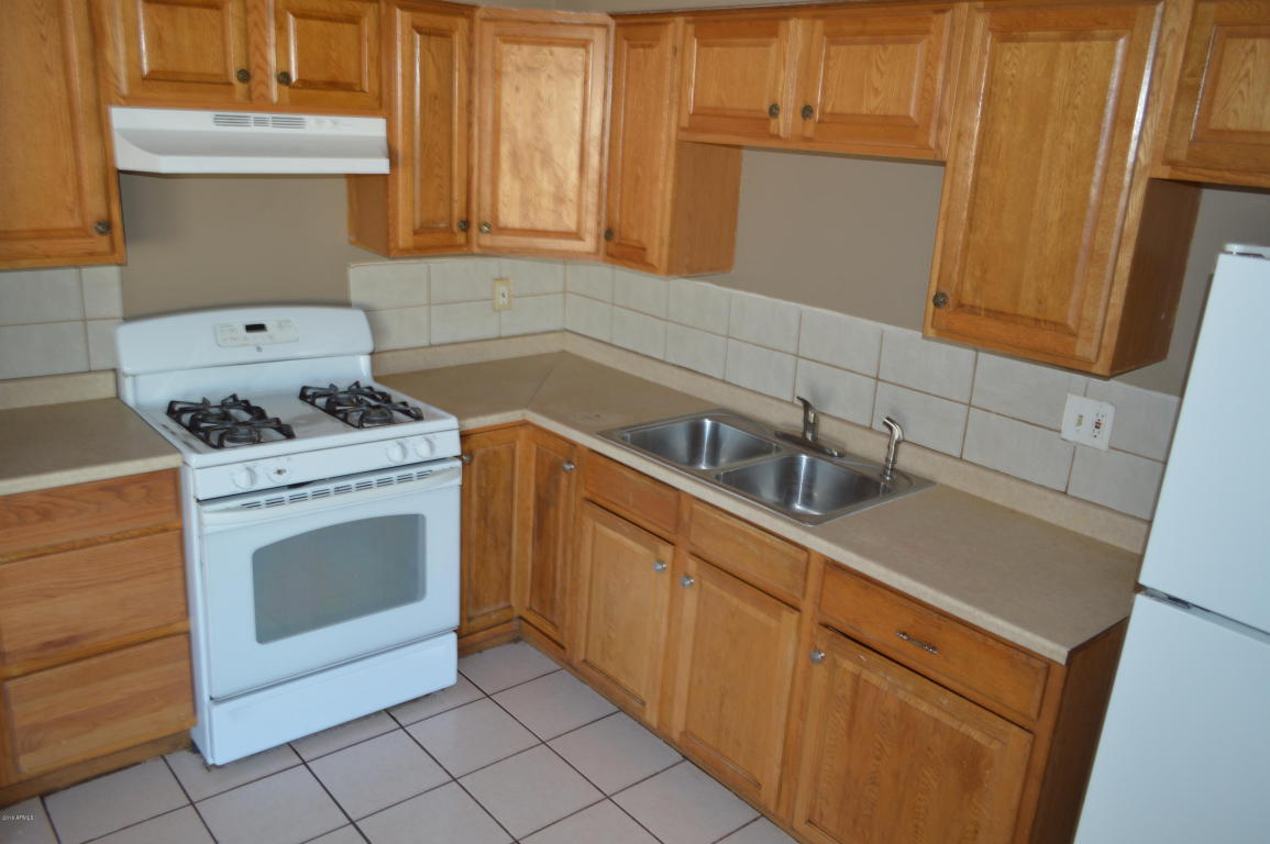 2322 W Danbury Road, Phoenix, AZ 85023