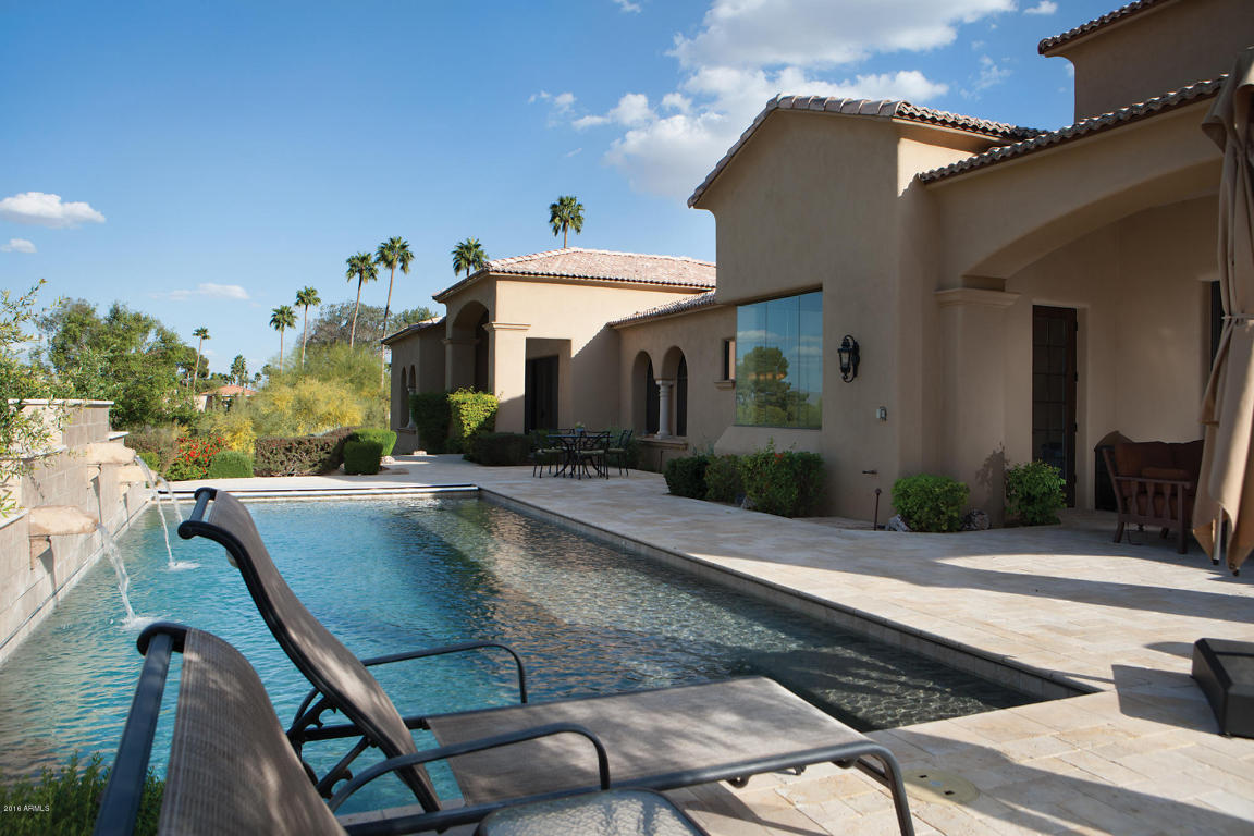 8609 N WREN Circle, Phoenix, AZ 85028