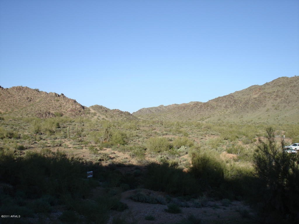 939 W Desert Cove Avenue, Phoenix, AZ 85029