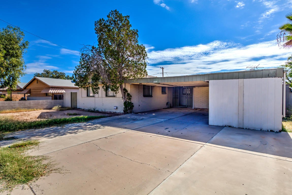 4743 W FAIRMOUNT Avenue, Phoenix, AZ 85031