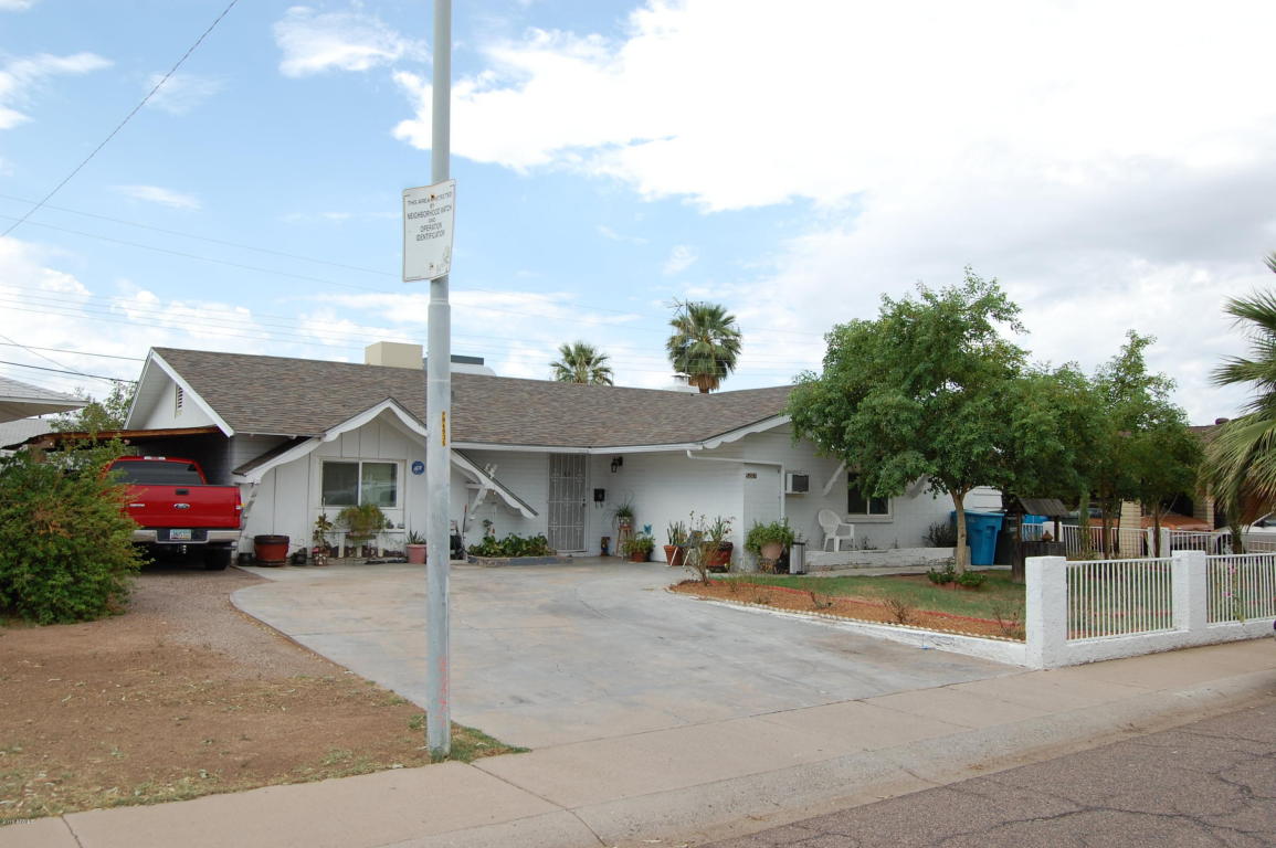 5207 W EARLL Drive, Phoenix, AZ 85031