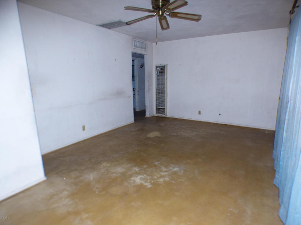 4541 W INDIANOLA Avenue, Phoenix, AZ 85031