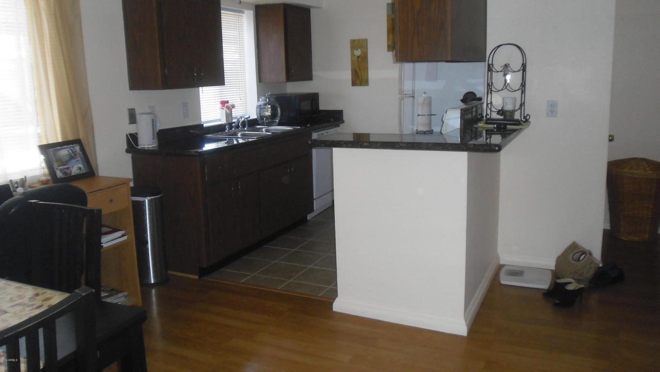 4554 E PARADISE VILLAGE Parkway N, Phoenix, AZ 85032