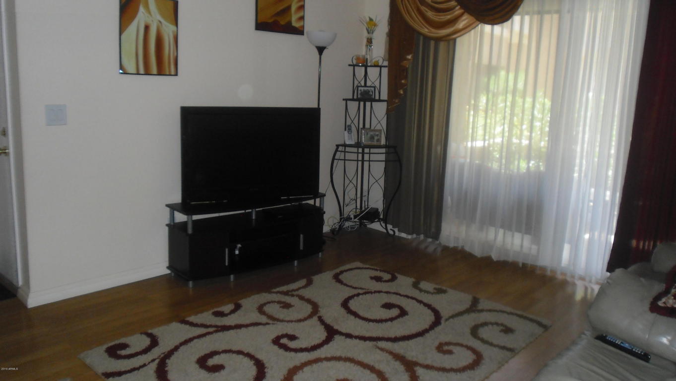 4554 E PARADISE VILLAGE Parkway N, Phoenix, AZ 85032