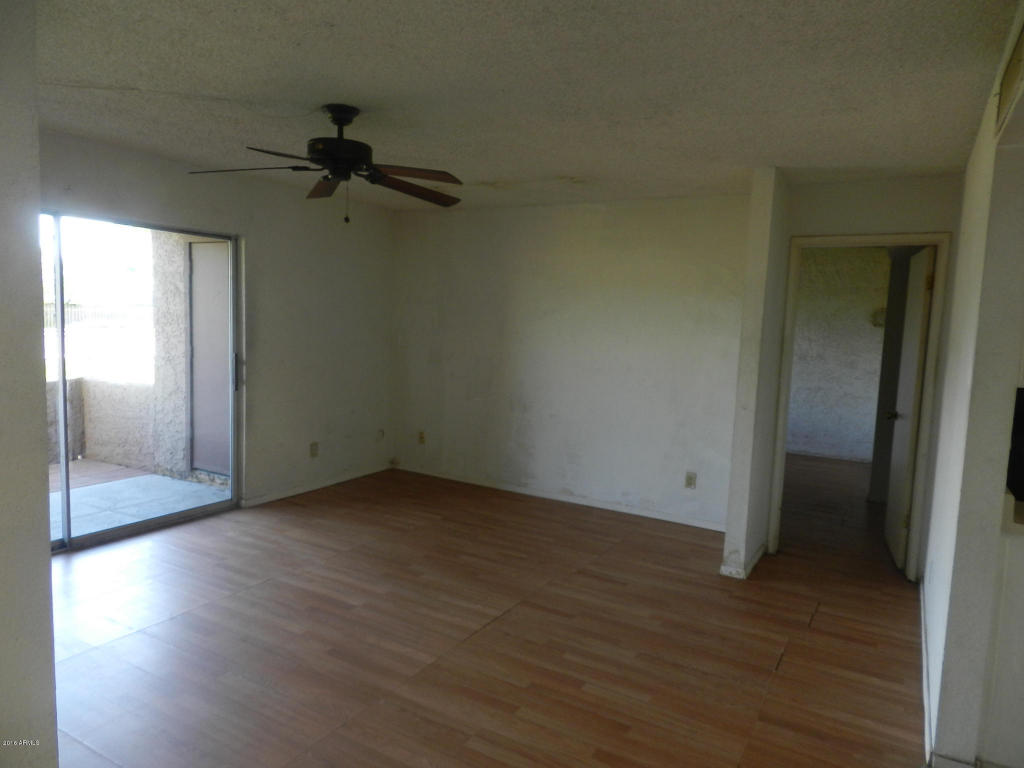 4554 E PARADISE VILLAGE Parkway N, Phoenix, AZ 85032