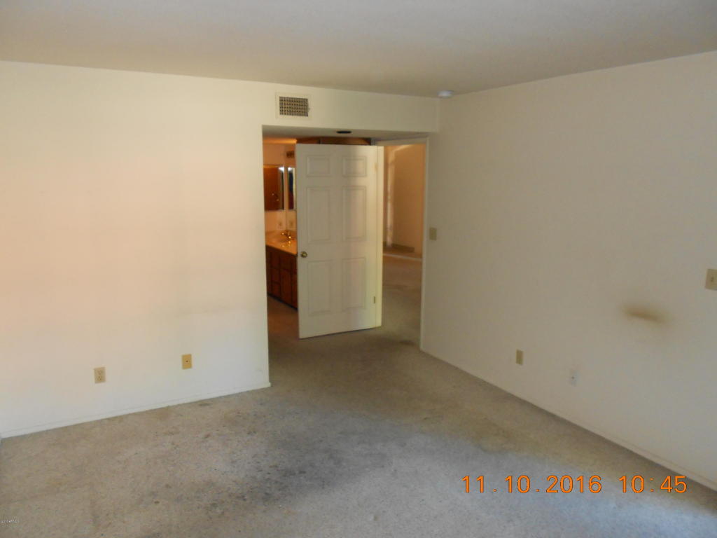 12212 N PARADISE VILLAGE Parkway S, Phoenix, AZ 85032