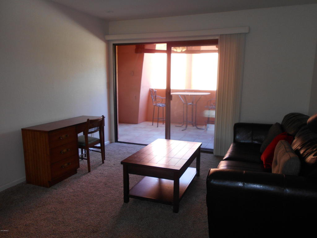 12212 N PARADISE VILLAGE Parkway S, Phoenix, AZ 85032