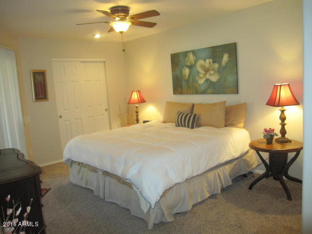 12212 N Paradise Village Parkway, Phoenix, AZ 85032