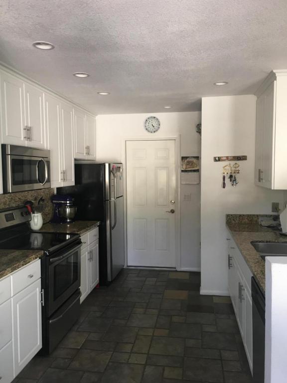 2426 E Robert E Lee Street, Phoenix, AZ 85032