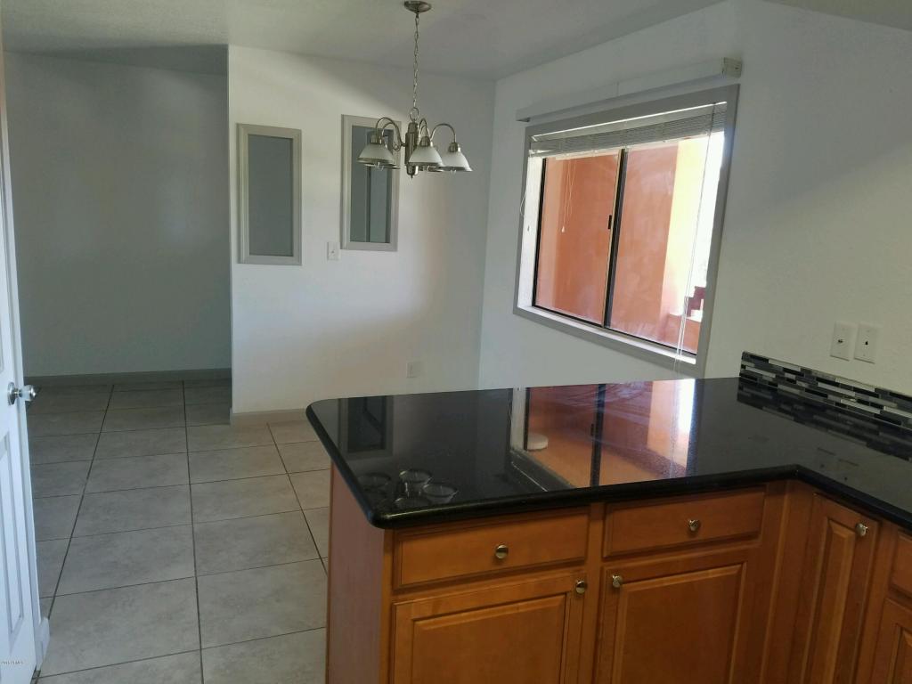 12212 N PARADISE VILLAGE Parkway S, Phoenix, AZ 85032