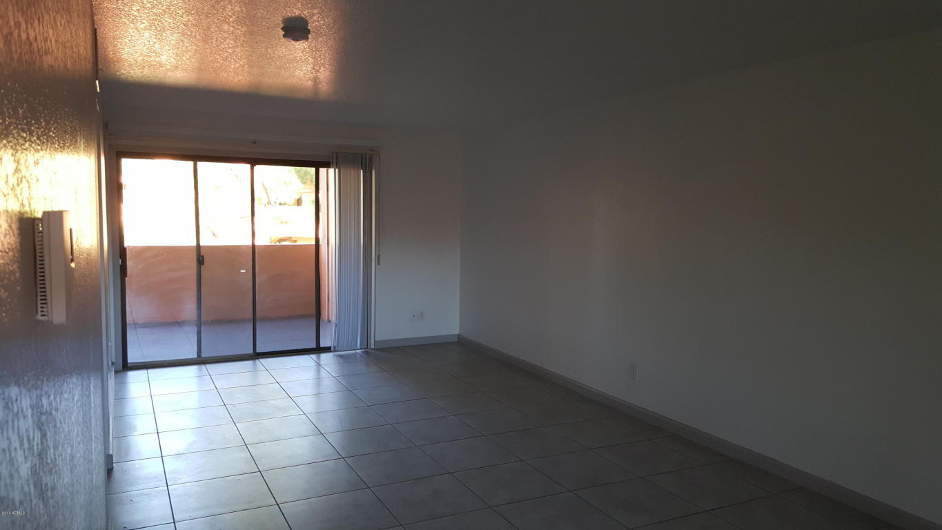 12212 N PARADISE VILLAGE Parkway S, Phoenix, AZ 85032
