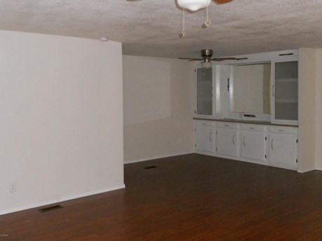 Palm Lakes Village 3502 W Beverly LanePhoenix, AZ 85032