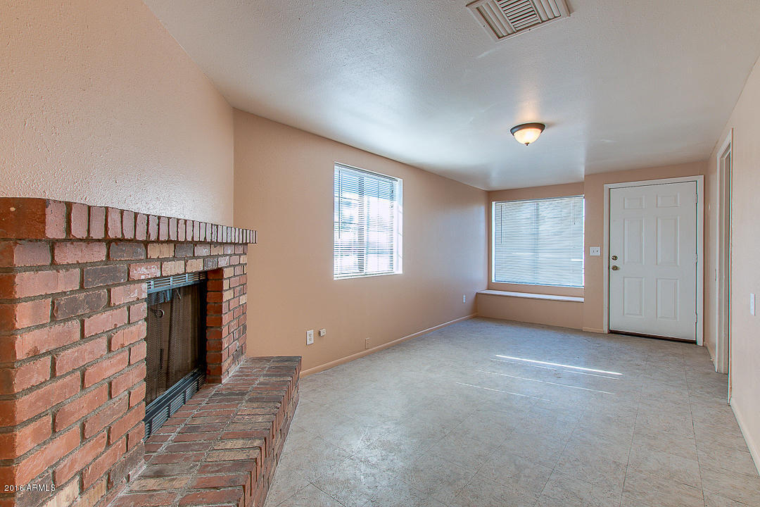 6425 W Mitchell Drive, Phoenix, AZ 85033
