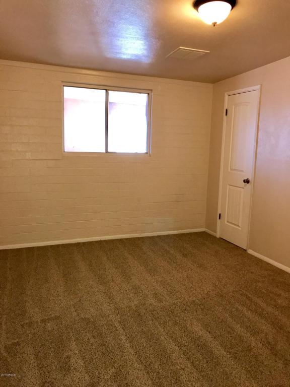 6425 W Mitchell Drive, Phoenix, AZ 85033