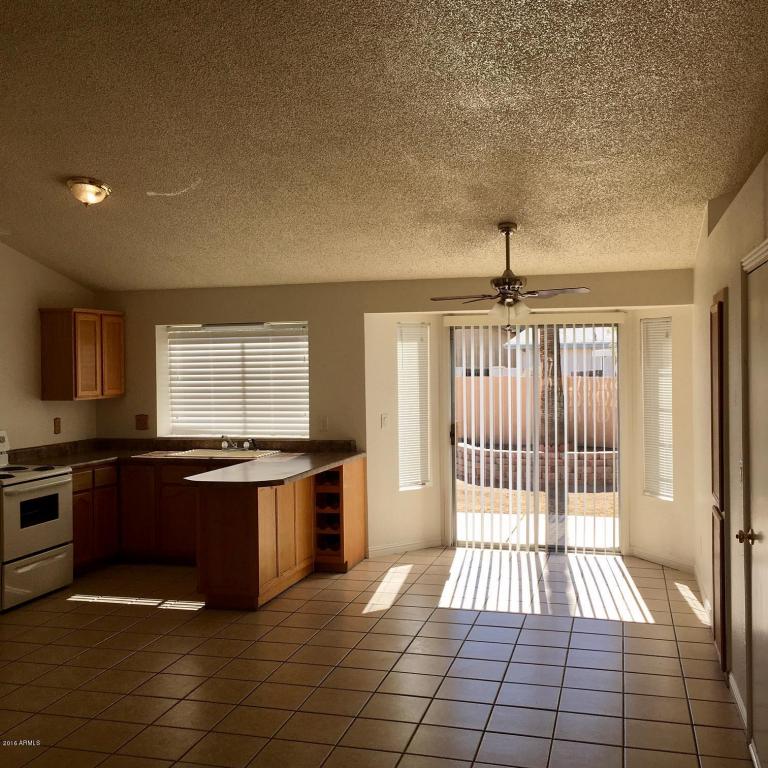 6913 W CORA Lane, Phoenix, AZ 85033