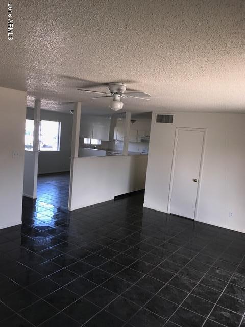 6213 W EARLL Drive, Phoenix, AZ 85033