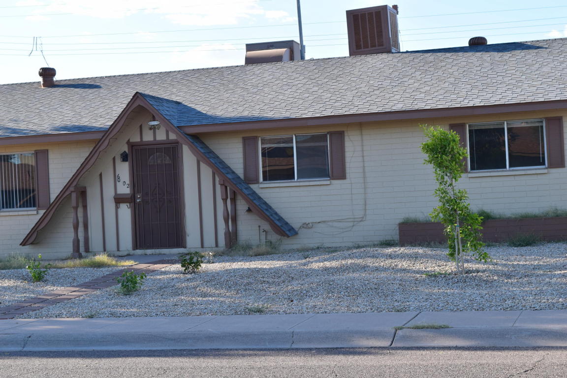 6002 W EARLL Drive, Phoenix, AZ 85033