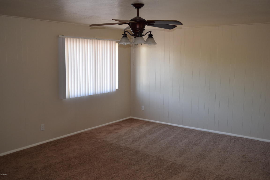 6002 W EARLL Drive, Phoenix, AZ 85033