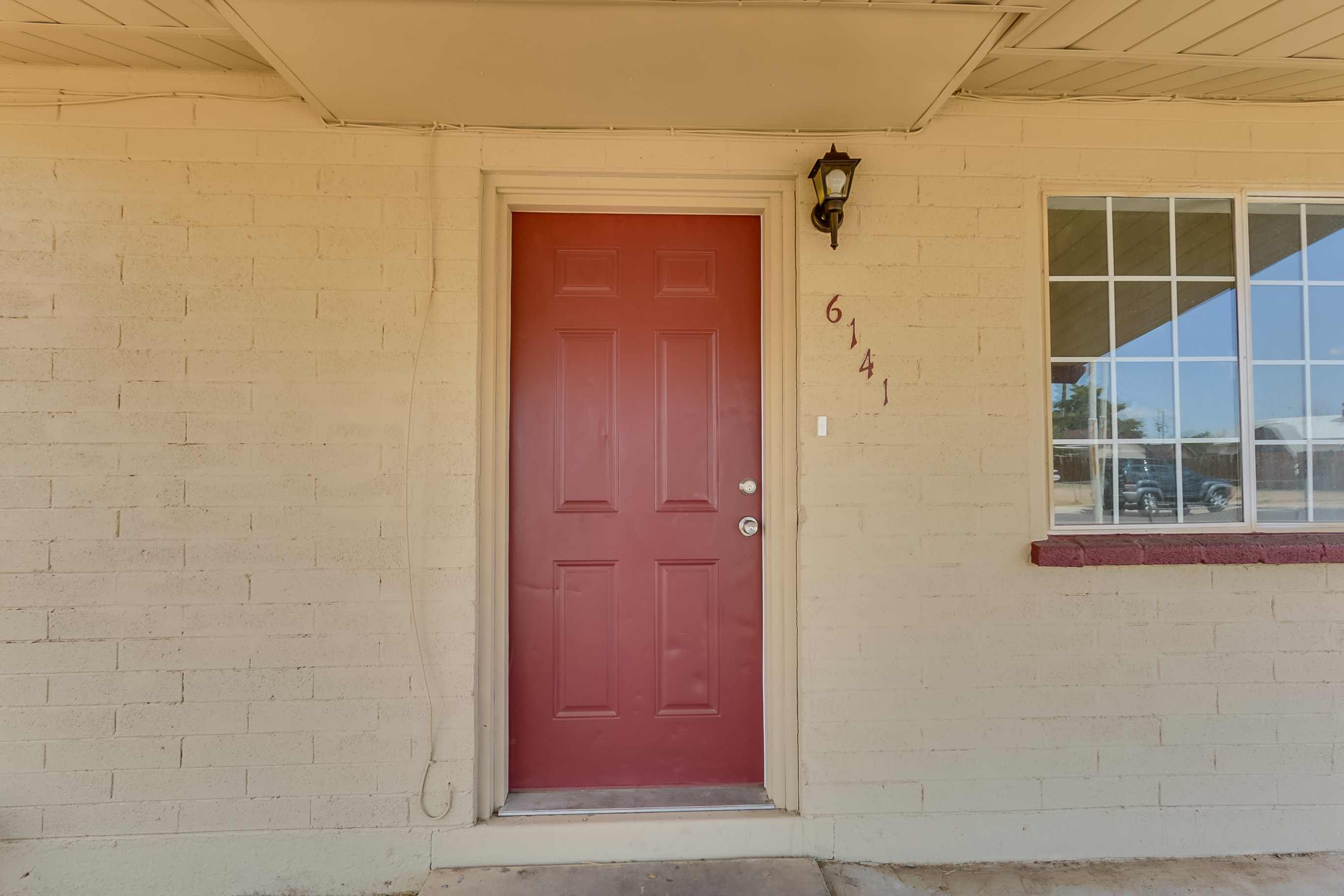 6141 W Rose Circle, Phoenix, AZ 85033