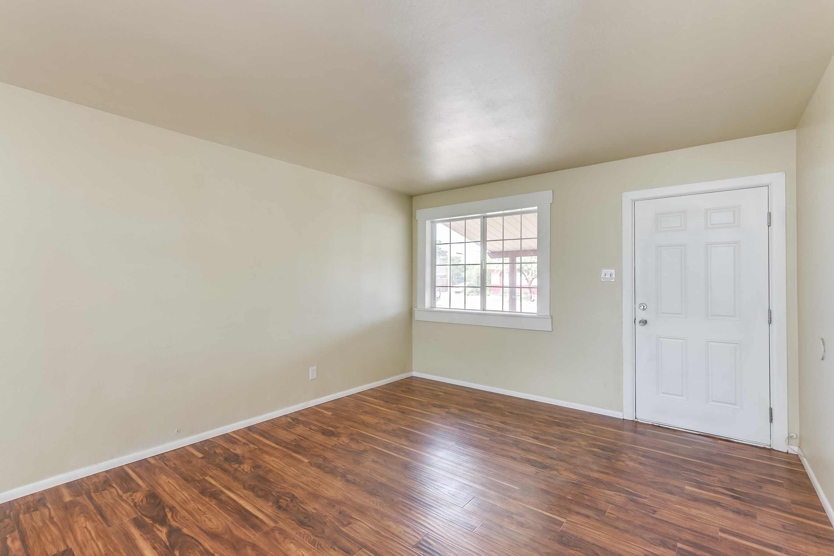 6141 W Rose Circle, Phoenix, AZ 85033