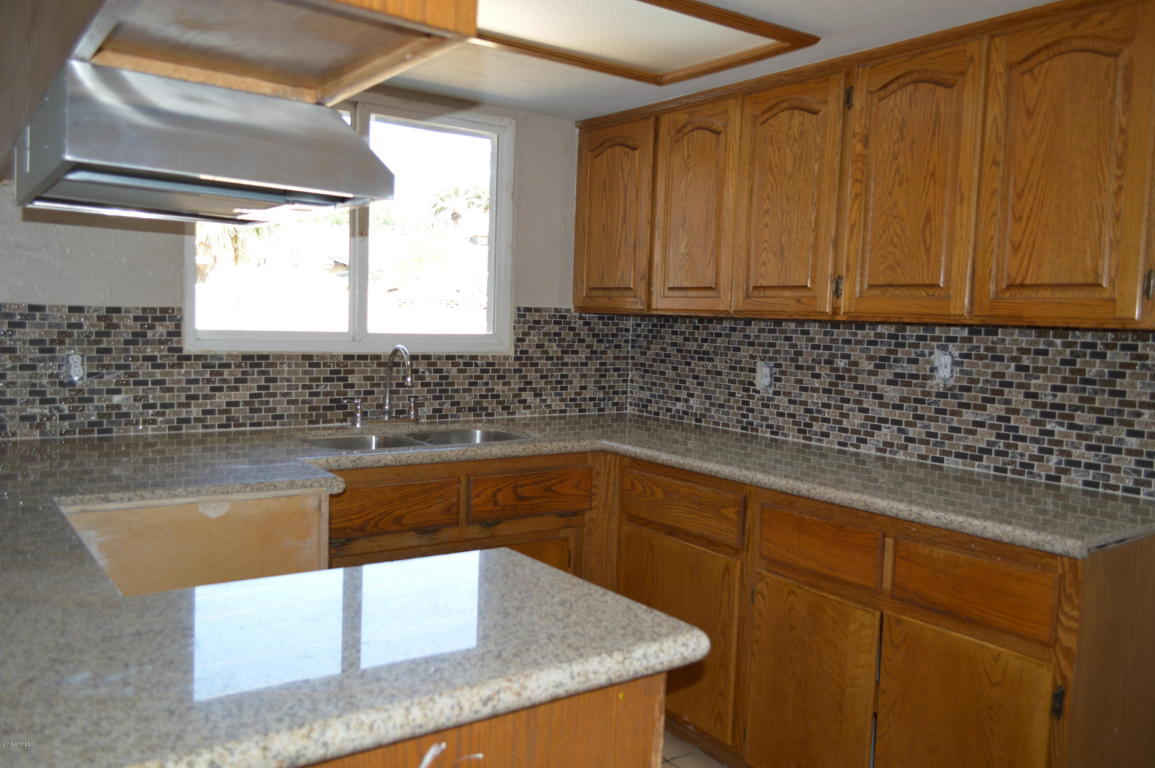7622 W Indianola Avenue, Phoenix, AZ 85033