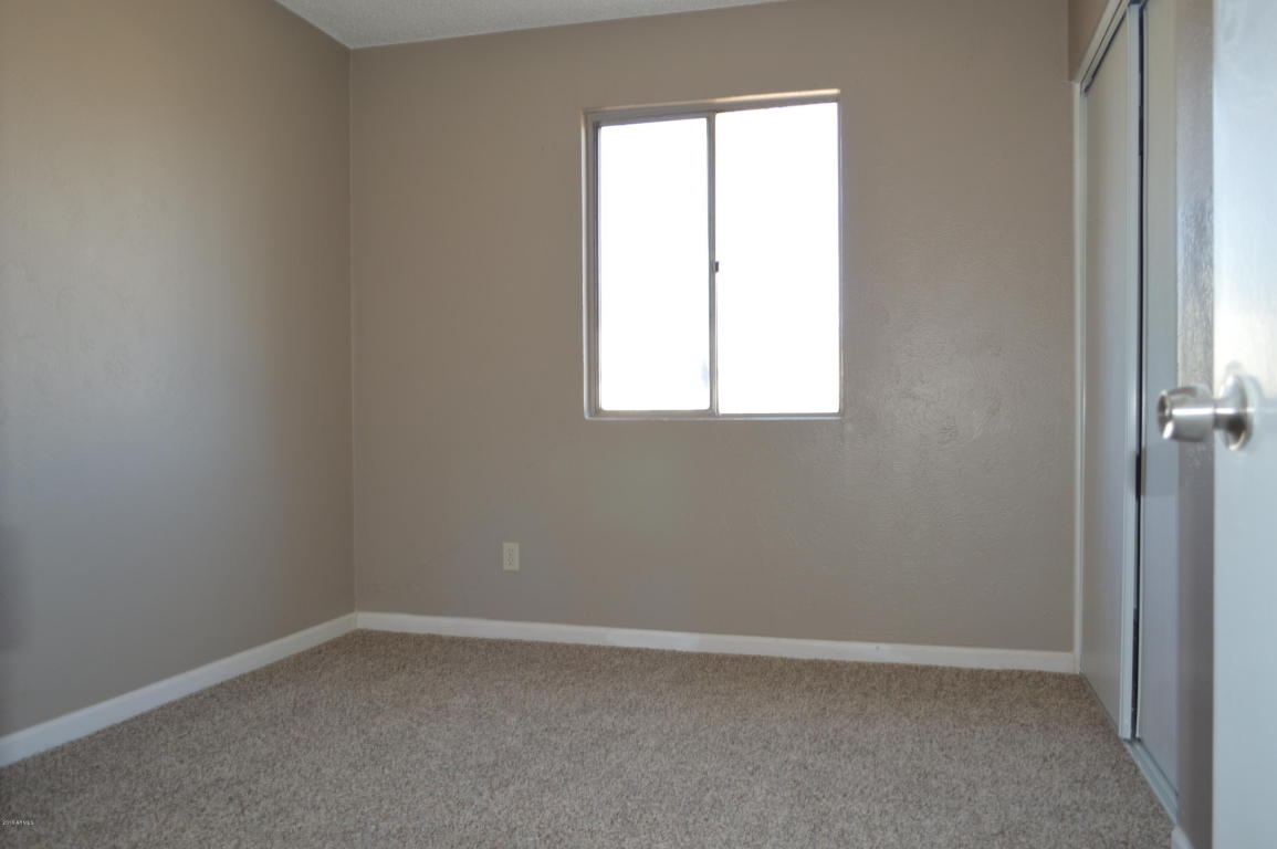 6727 W Pierson Street, Phoenix, AZ 85033