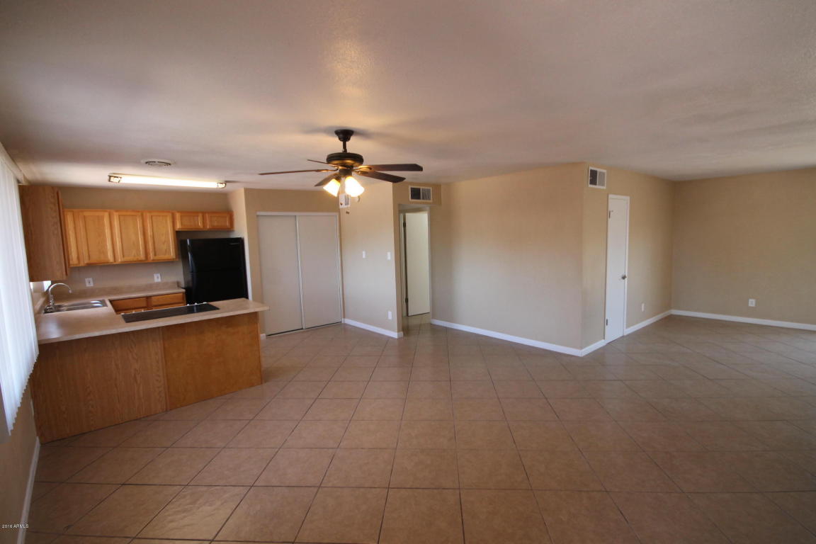 6832 W CAMPBELL Avenue, Phoenix, AZ 85033