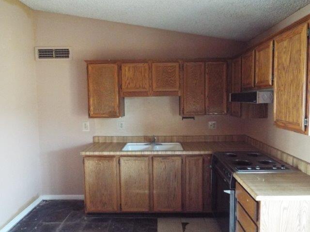 6711 W Osborn Rd #94Phoenix, AZ, 85033Maricopa County