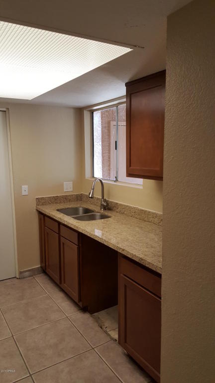 6902 W MONTEROSA Street, Phoenix, AZ 85033