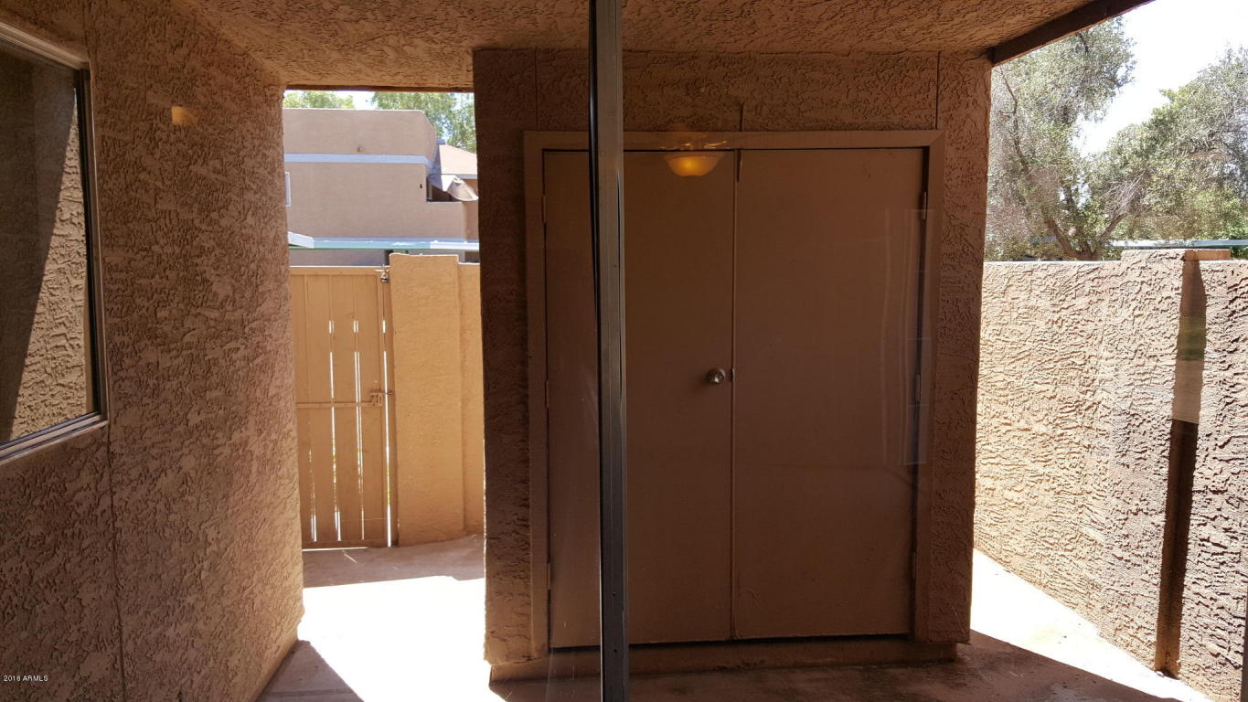 6902 W MONTEROSA Street, Phoenix, AZ 85033