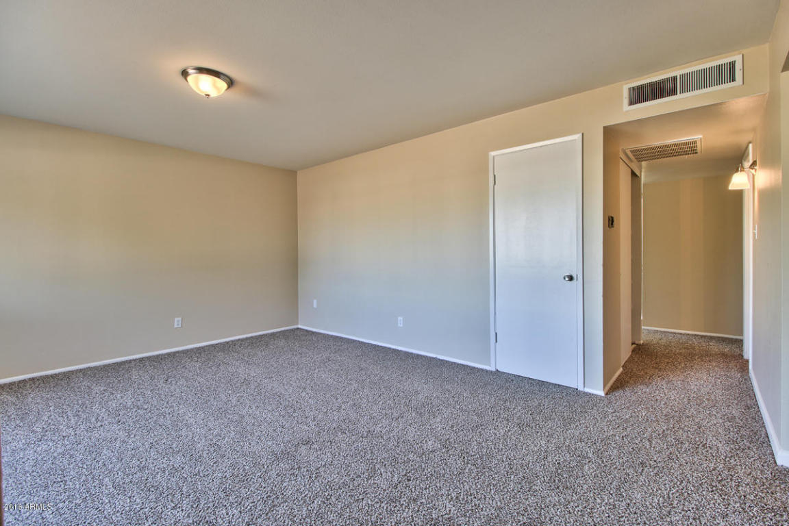 5235 W CAMBRIDGE Avenue, Phoenix, AZ 85035