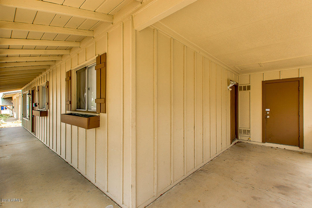 2233 N 48TH Lane, Phoenix, AZ 85035