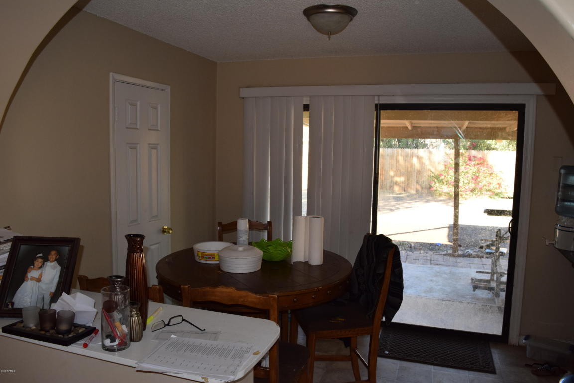 8730 W TURNEY Avenue, Phoenix, AZ 85037