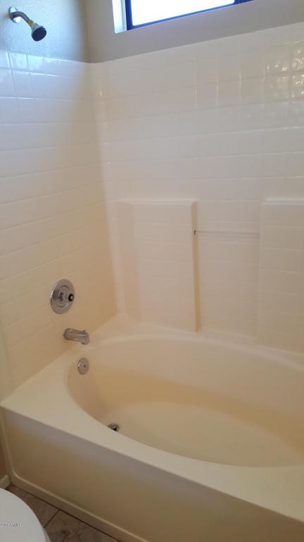 8928 W VALE Drive, Phoenix, AZ 85037